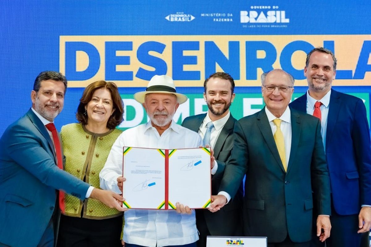 lula-lanca-desenrola-adimplentes-em-evento-no-palacio-do-planalto.jpg